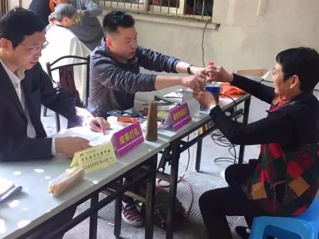 女人被躁的高潮嗷嗷叫