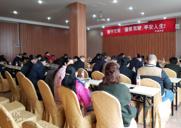 女人被躁的高潮嗷嗷叫