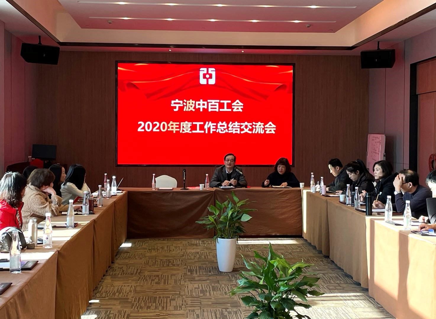 女人被躁的高潮嗷嗷叫