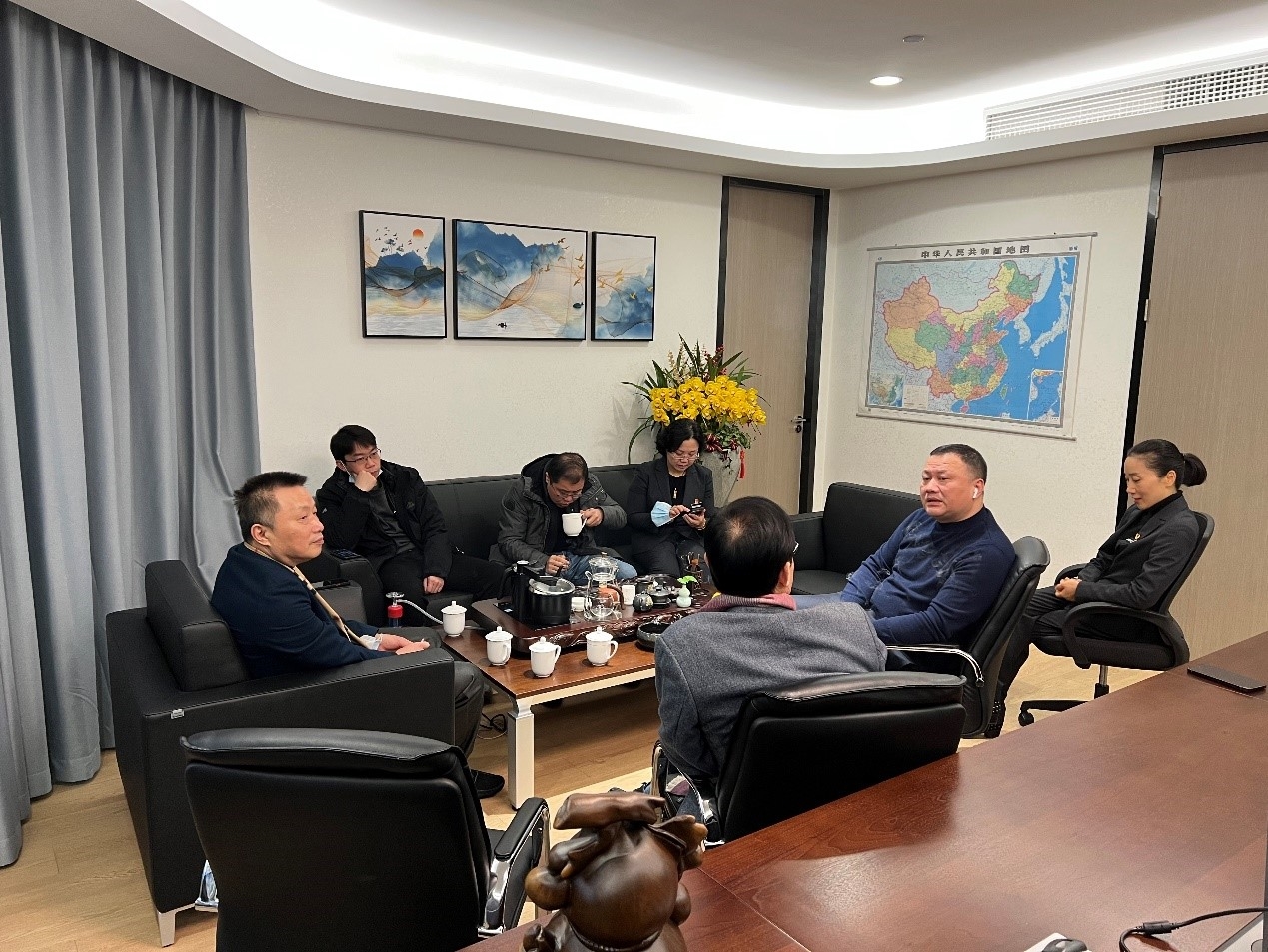 女人被躁的高潮嗷嗷叫