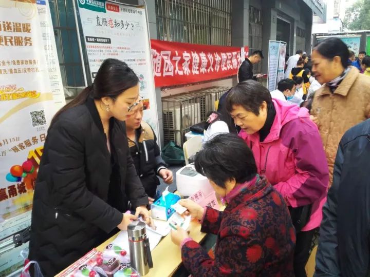 女人被躁的高潮嗷嗷叫