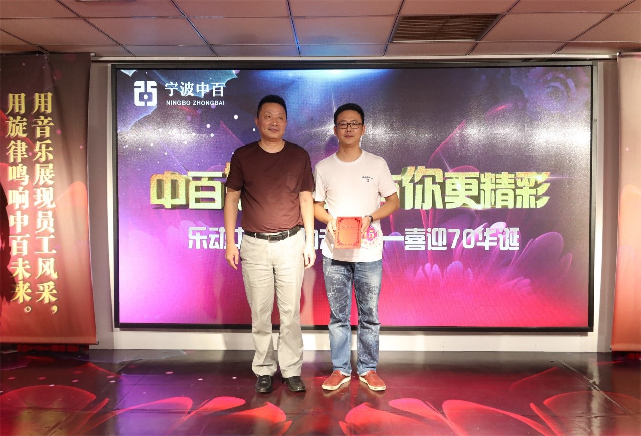 女人被躁的高潮嗷嗷叫