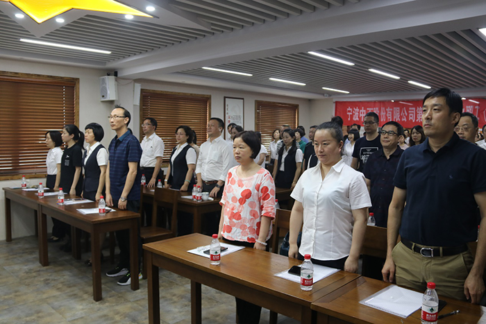 女人被躁的高潮嗷嗷叫