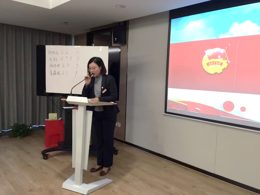 女人被躁的高潮嗷嗷叫