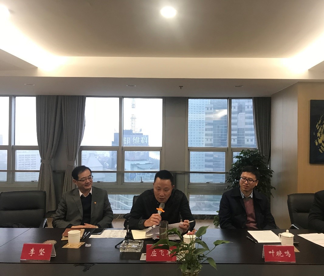 女人被躁的高潮嗷嗷叫