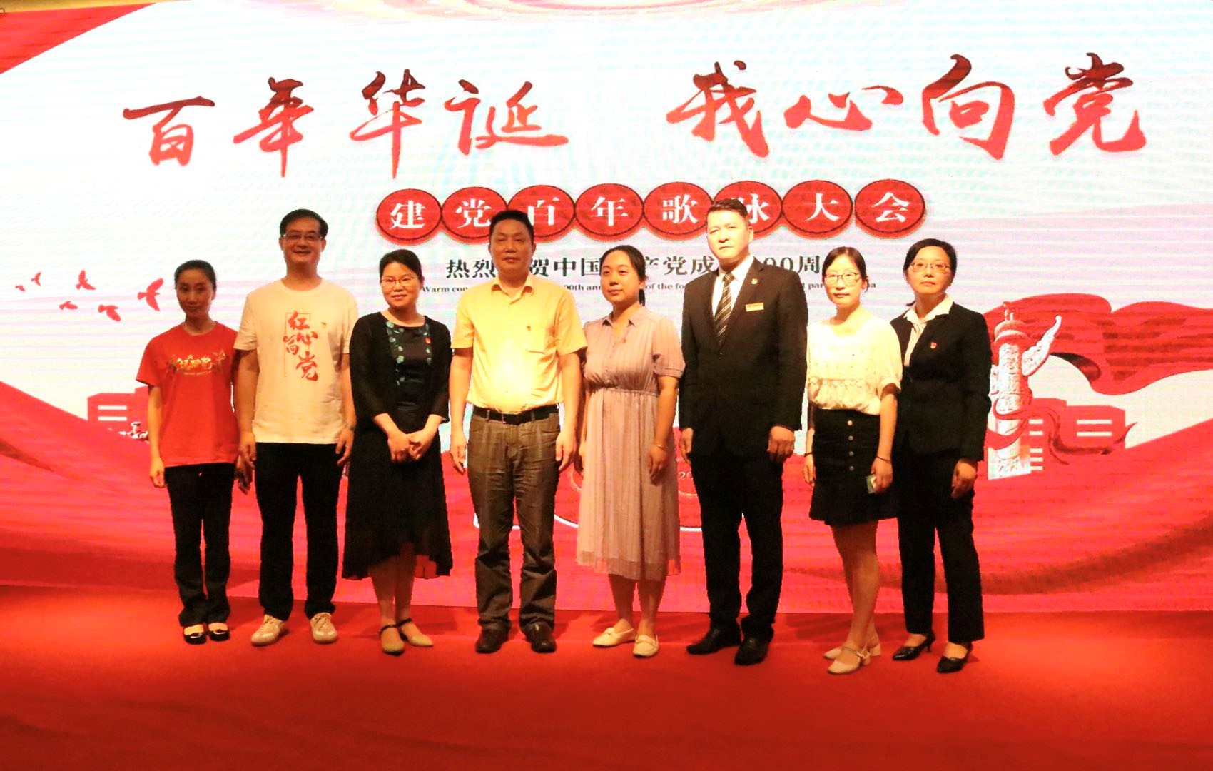 女人被躁的高潮嗷嗷叫