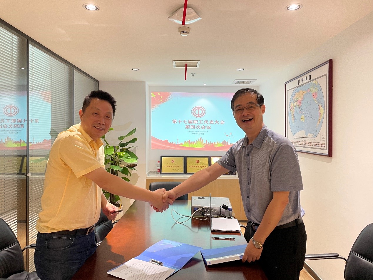 女人被躁的高潮嗷嗷叫