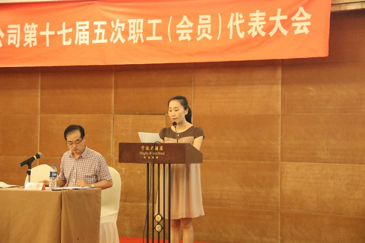 女人被躁的高潮嗷嗷叫