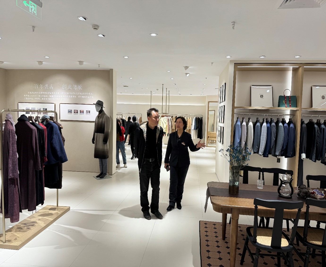 女人被躁的高潮嗷嗷叫